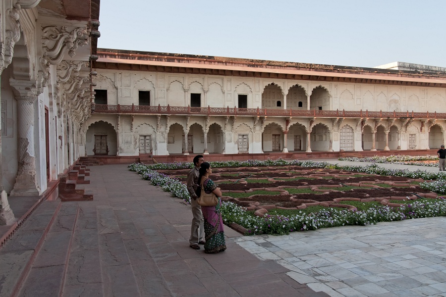 20110331-6709-p4.jpg - 31/03/2011-Agra(Inde)-Le fort rouge