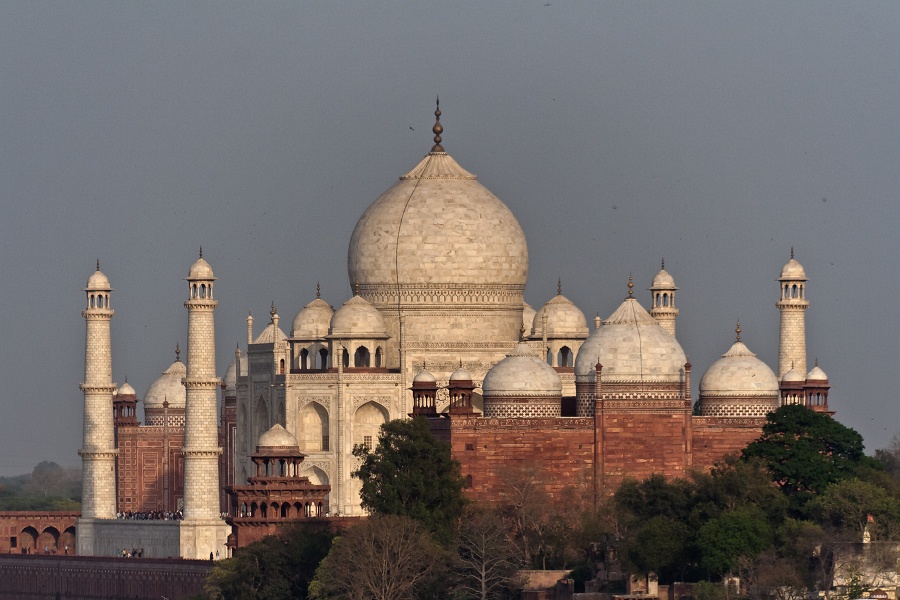 20110331-6722-p3.jpg - 31/03/2011-Agra(Inde)-Le fort rouge-->Vue sur le Taj Mahal