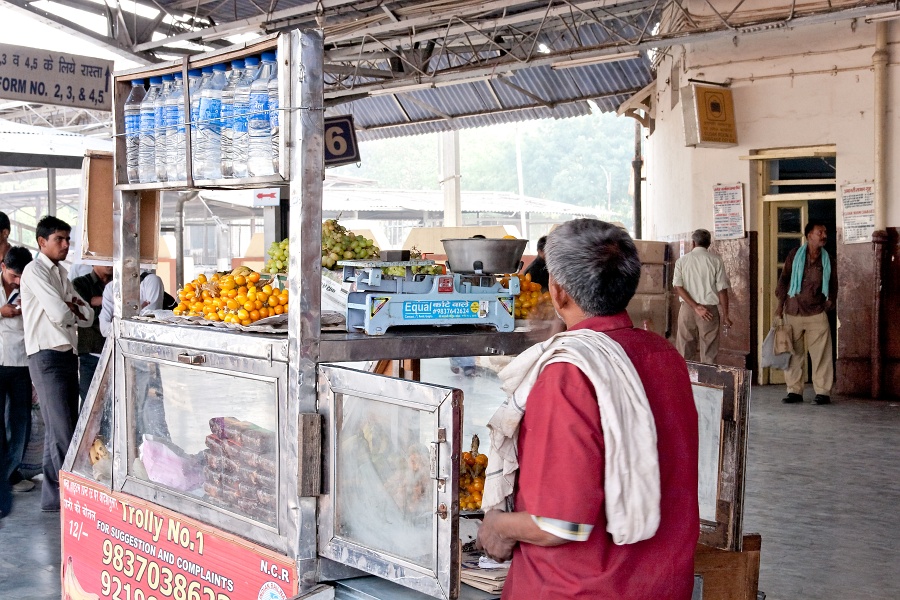 20110401-7119-p4.jpg - 01/04/2011-Agra (Inde)-Voyage en train