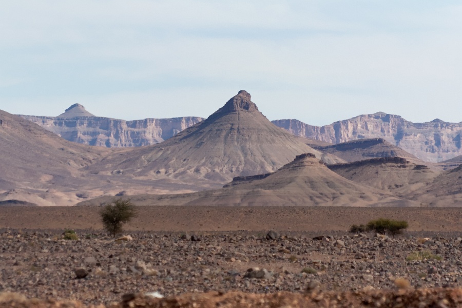 20111121-4054-p3.jpg - 21/11/2011-Zagora(Maroc)-Sur la route
