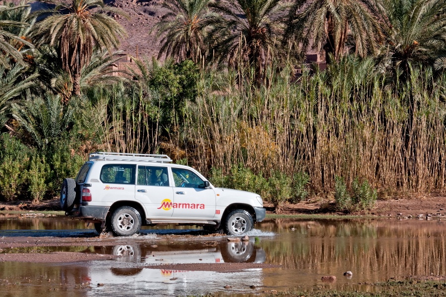 20111123-6001-p4.jpg - 23/11/2011-Ouarzazate-Oasis de Fint-->4x4 Marmara