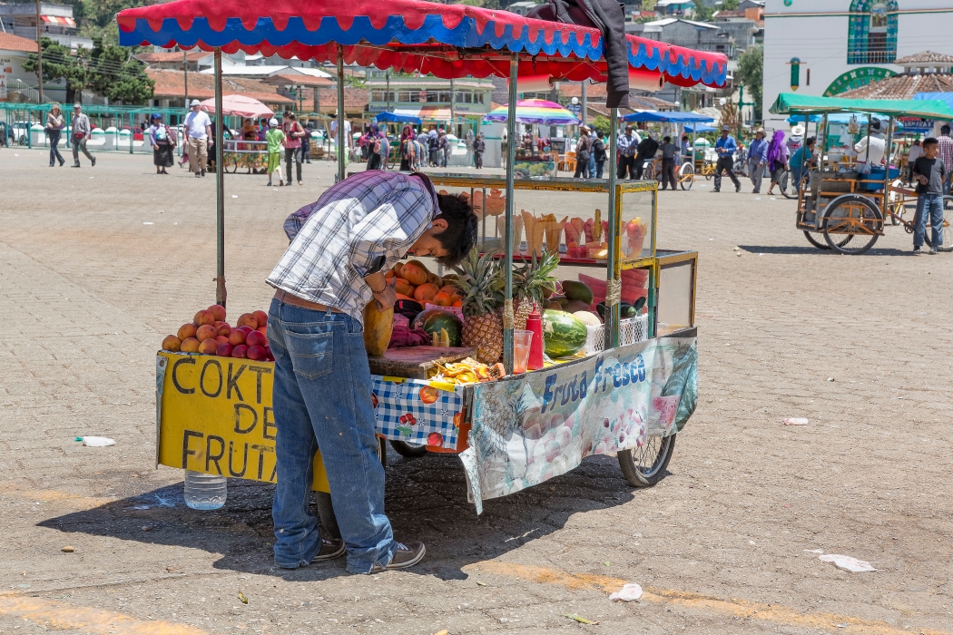 10/04/2014-Village de San Juan Chamula (Mexique)-Sur la place