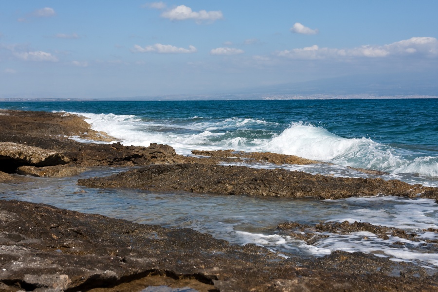 201009-Sicile-6001-p4.jpg - 20/09/2010-Brucoli(Sicile)-Bord de mer
