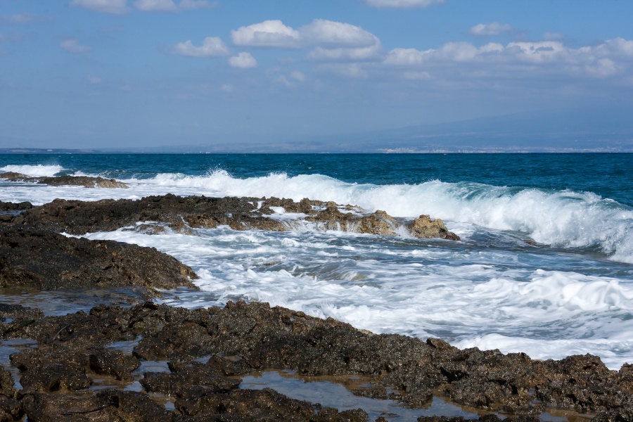 201009-Sicile-6011-p4.jpg - 20/09/2010-Brucoli(Sicile)-Bord de mer