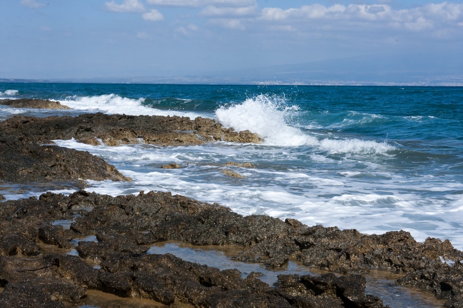 201009-Sicile-6013-p4.jpg - 20/09/2010-Brucoli(Sicile)-Bord de mer