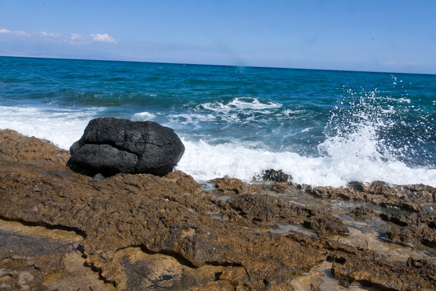 201009-Sicile-6030-p4.jpg - 20/09/2010-Brucoli(Sicile)-Bord de mer