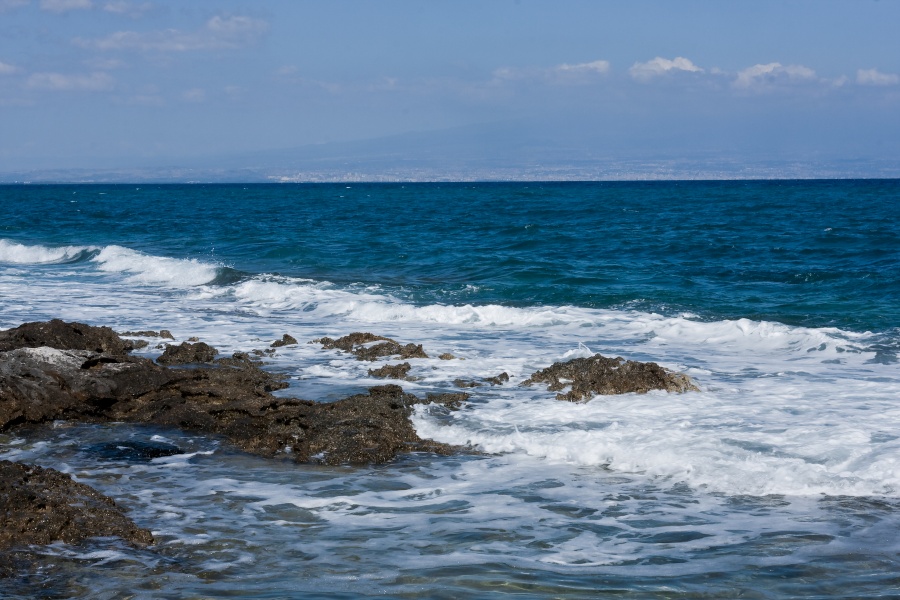 201009-Sicile-6040-p4.jpg - 20/09/2010-Brucoli(Sicile)-Bord de mer