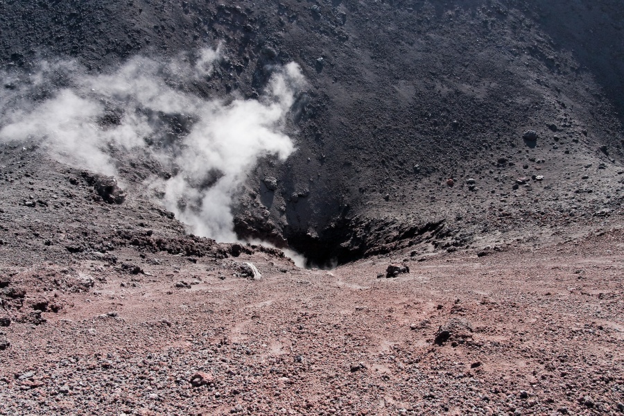 201009-Sicile-2323-p4.jpg - 21/09/2010-Etna(Sicile)-En haut