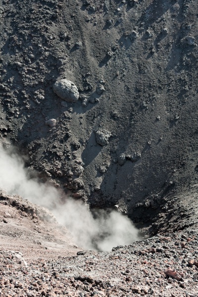 201009-Sicile-2326-p4.jpg - 21/09/2010-Etna(Sicile)-En haut