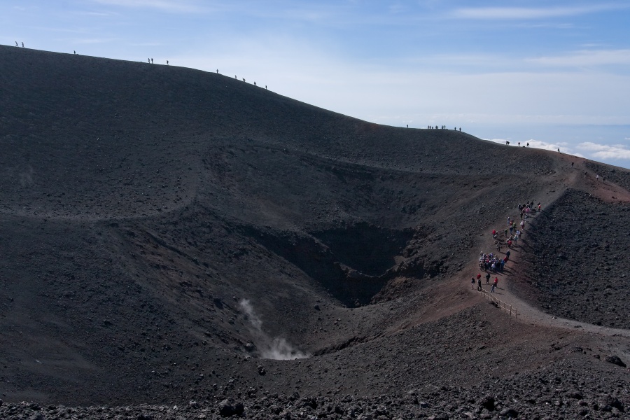201009-Sicile-2342-p4.jpg - 21/09/2010-Etna(Sicile)-En haut