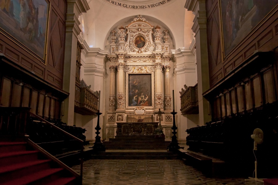 201009-sicile-1339p4-.jpg - 09/2010-syracuse(Sicile)-la vile-->Duomo