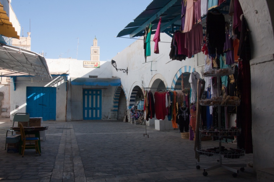 201008Tunisie-5049-p4.jpg - 2010/08-Nabeul (Tunisie)-Un dimanche tunisien