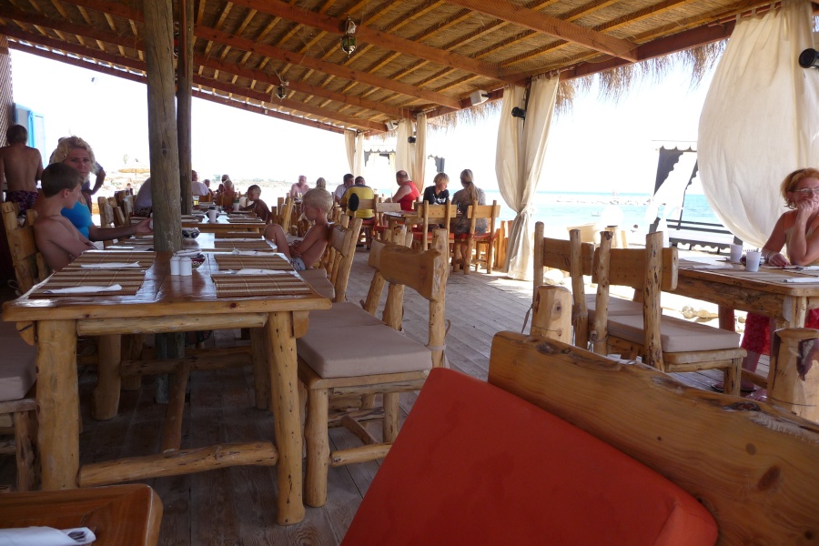 201008Tunisie-8035-pz.jpg - 2010/08-Nabeul (Tunise) - L'hotel