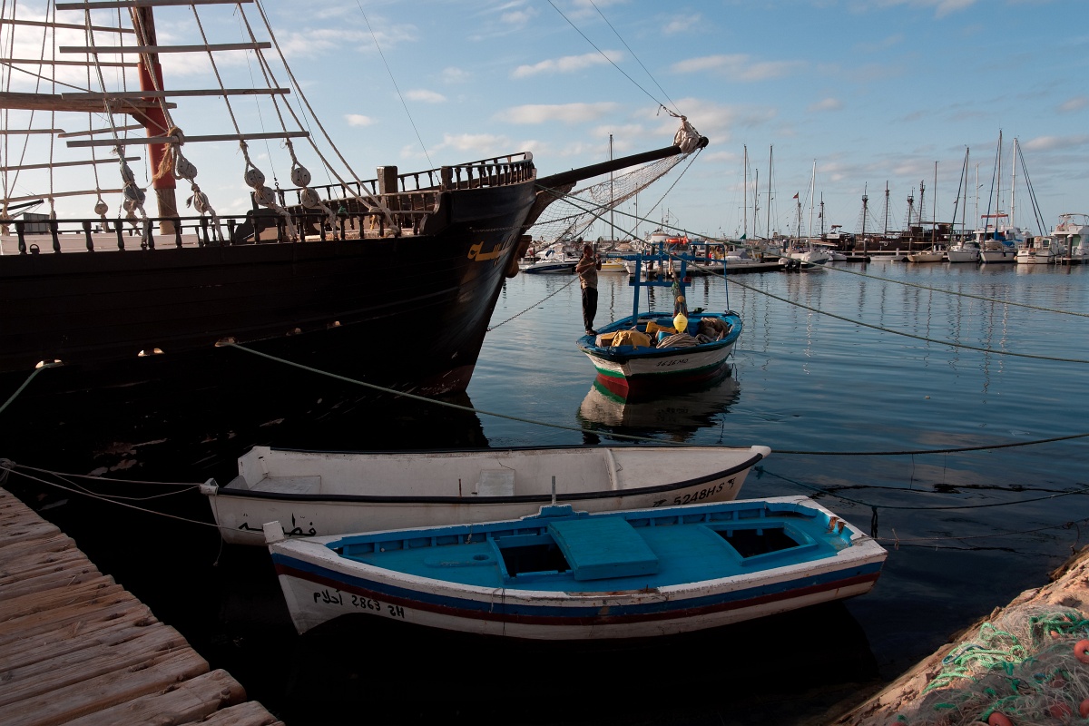 20121108-1104-p4.jpg - 08/11/2012-Houmt Souk (Tunisie)-Le port